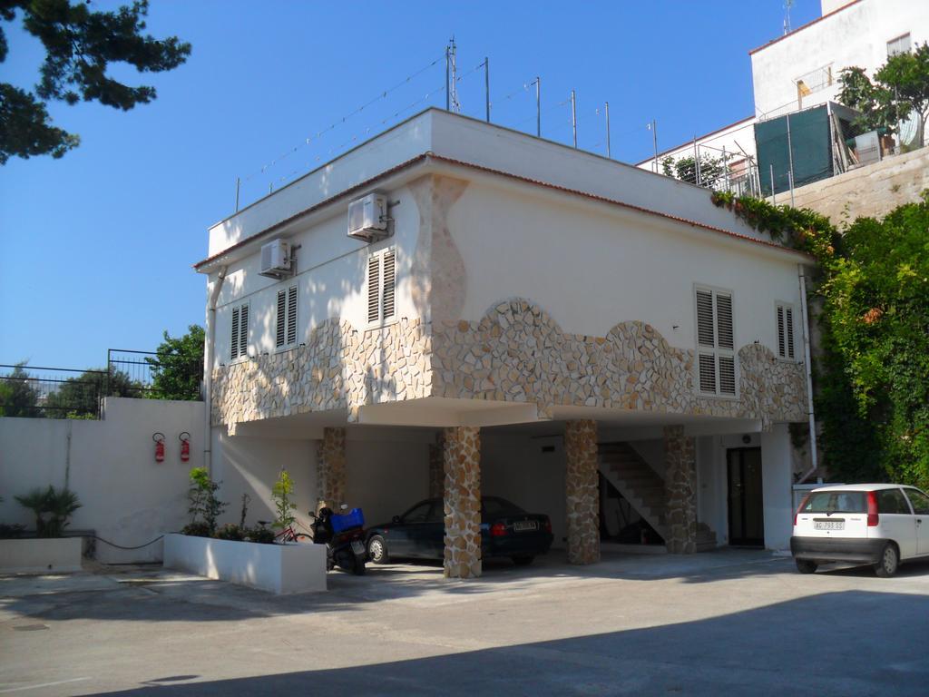Hotel Timiama Peschici Bagian luar foto