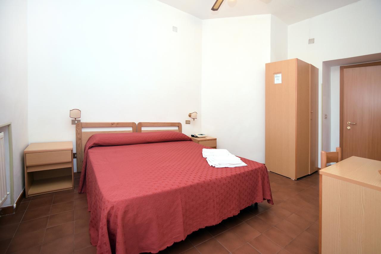 Hotel Timiama Peschici Bagian luar foto